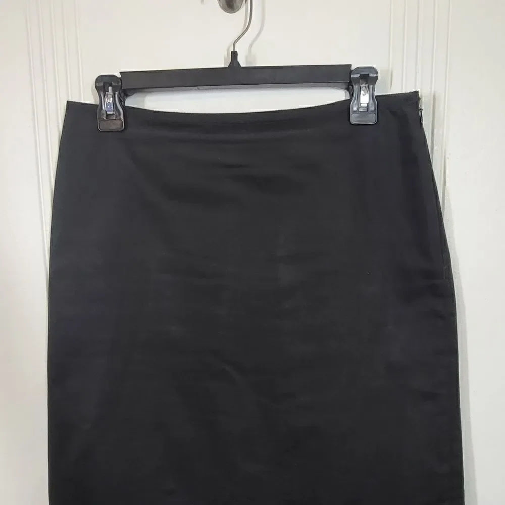 Ann Taylor Black Circle Skirt